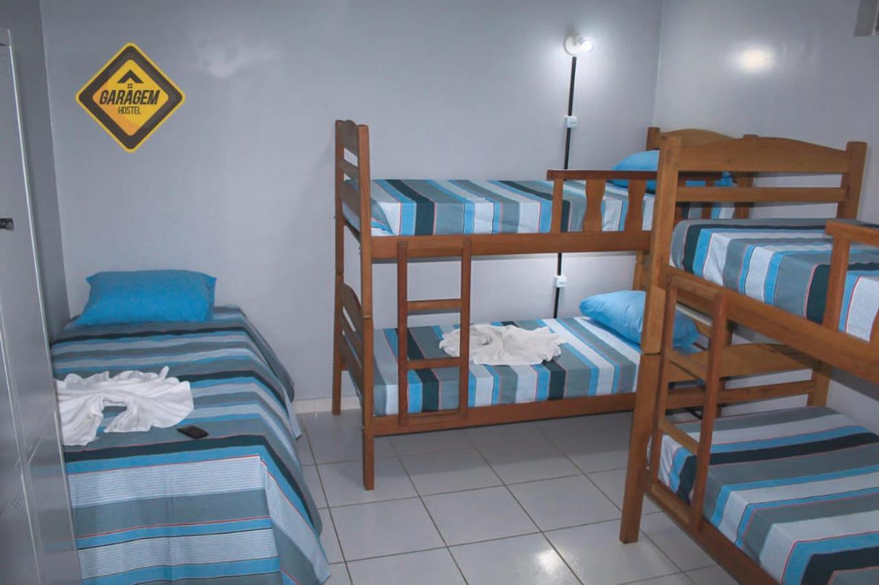 Garagem Hostel ماناوس المظهر الخارجي الصورة